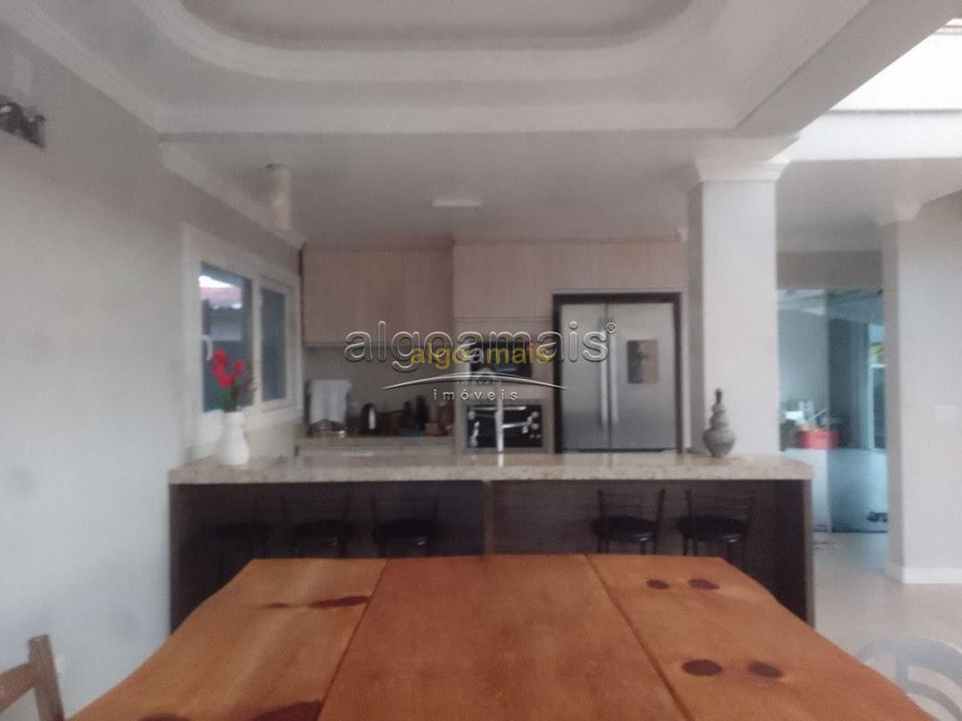 Casa, 3 quartos, 280 m² - Foto 5