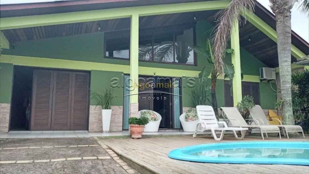 Casa, 3 quartos, 172 m² - Foto 1