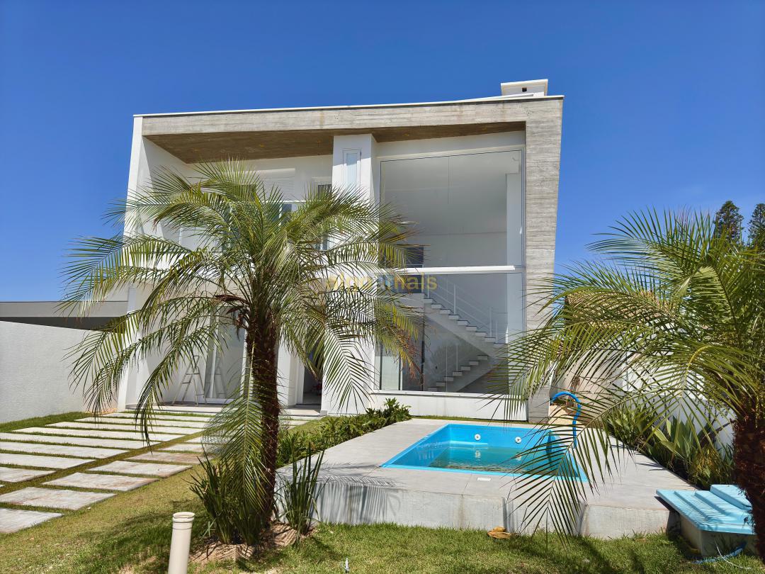 Casa, 4 quartos, 197 m² - Foto 2