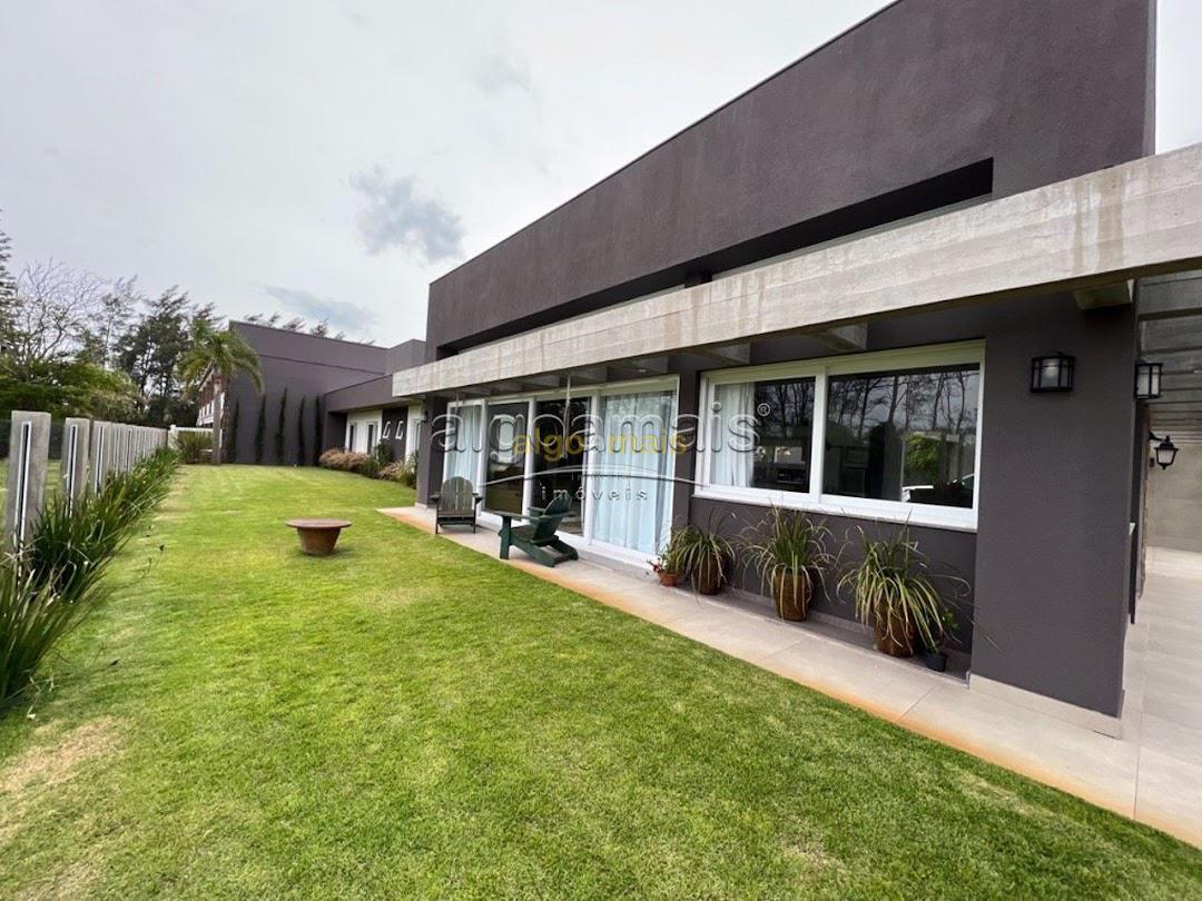 Casa, 4 quartos, 274 m² - Foto 2