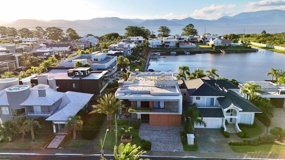 Casa de Condomínio, 5 quartos - Foto 2