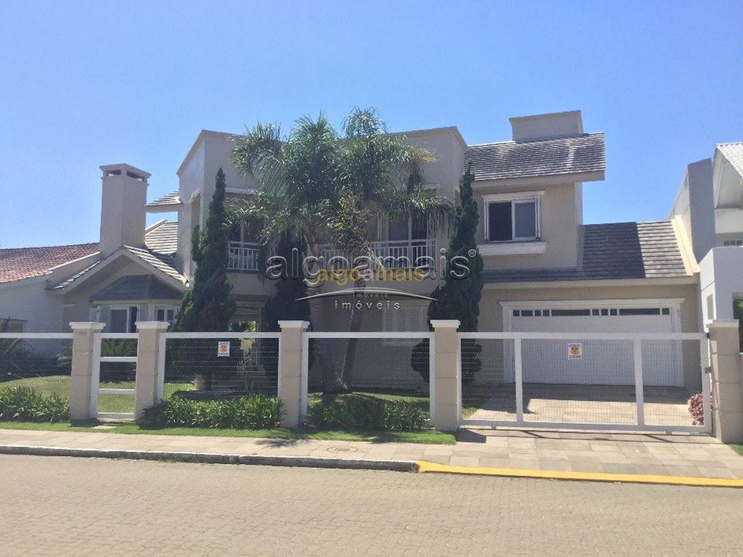 Casa, 6 quartos, 150 m² - Foto 1