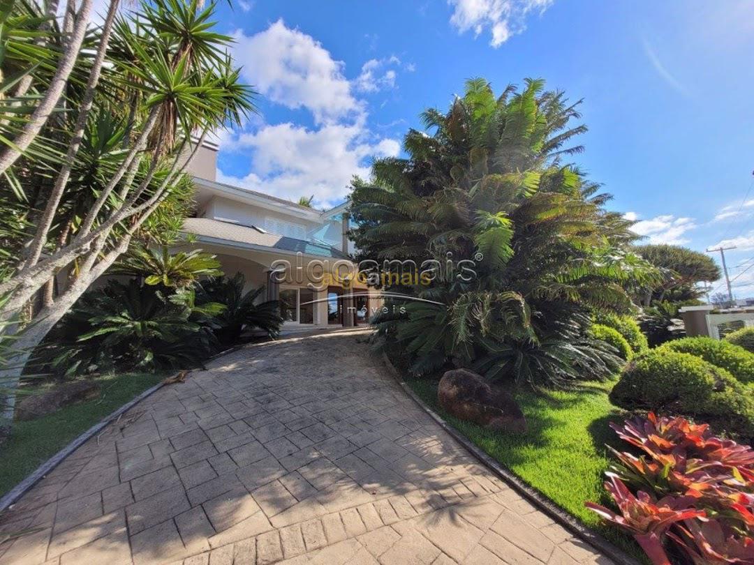 Casa, 4 quartos, 447 m² - Foto 1