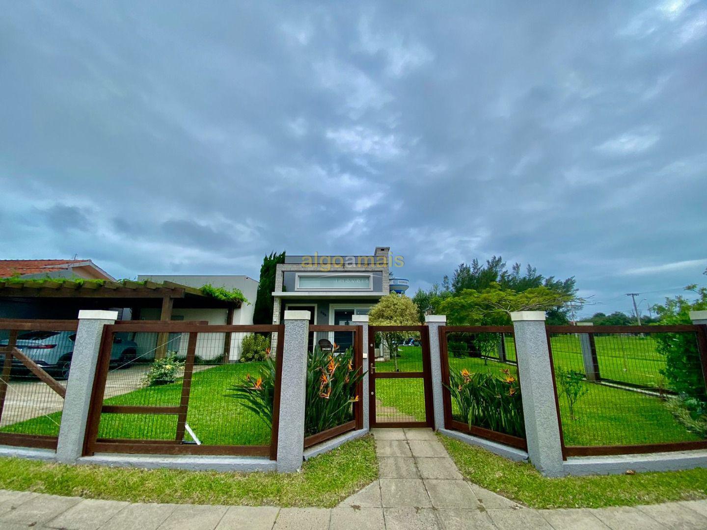 Casa, 5 quartos, 198 m² - Foto 1