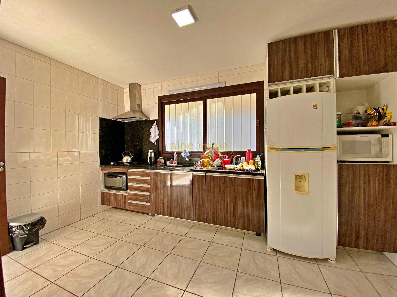 Casa, 3 quartos, 180 m² - Foto 8