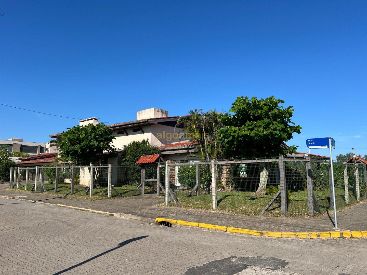 Casa, 4 quartos, 526 m² - Foto 1