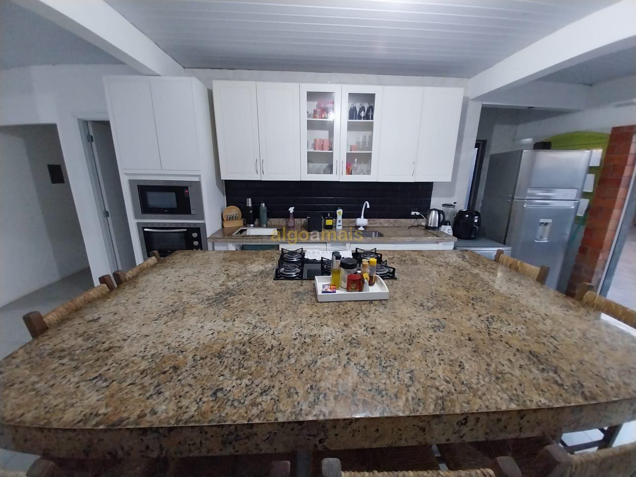 Casa, 5 quartos, 279 m² - Foto 9