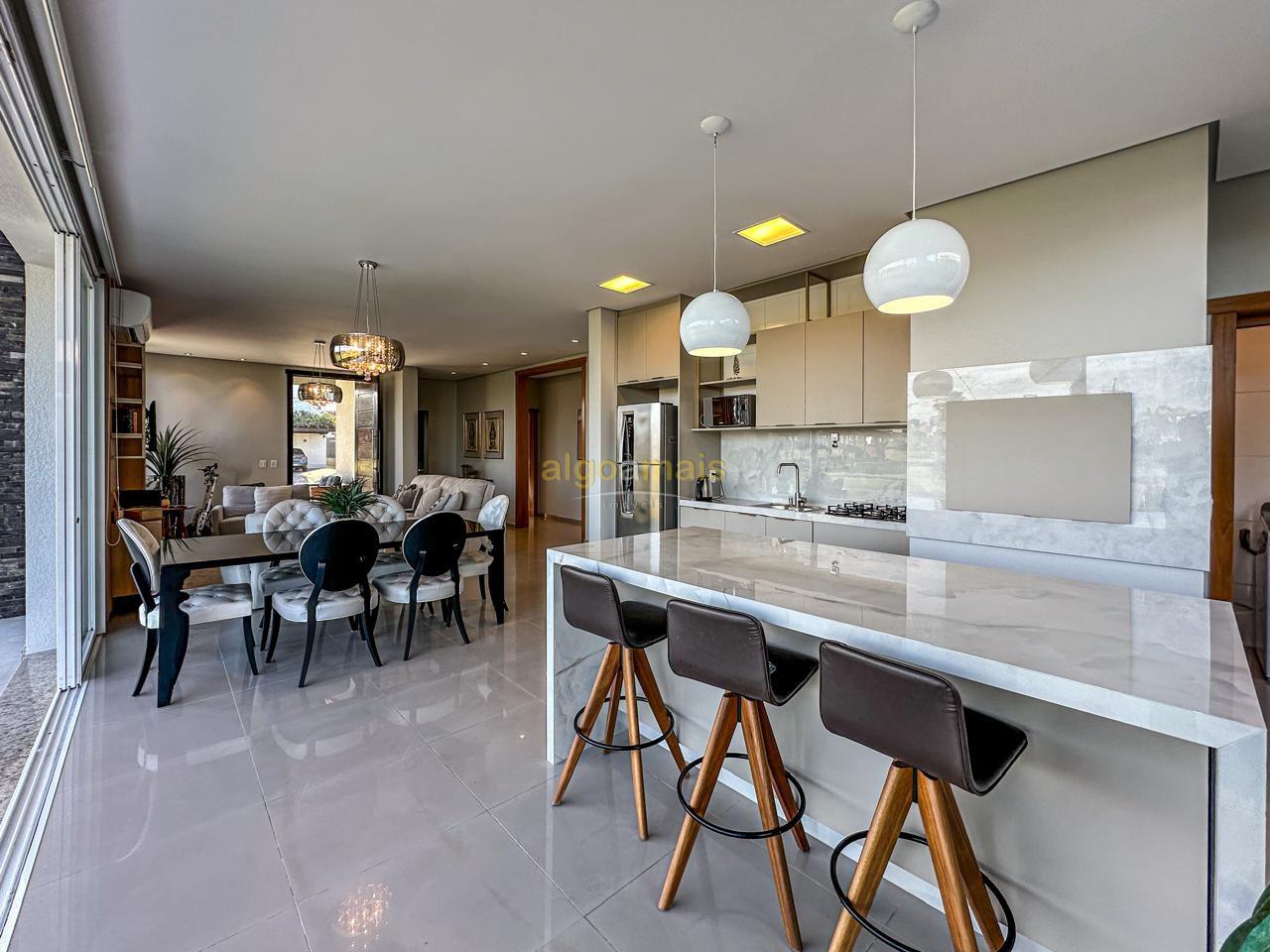Casa, 3 quartos, 194 m² - Foto 11