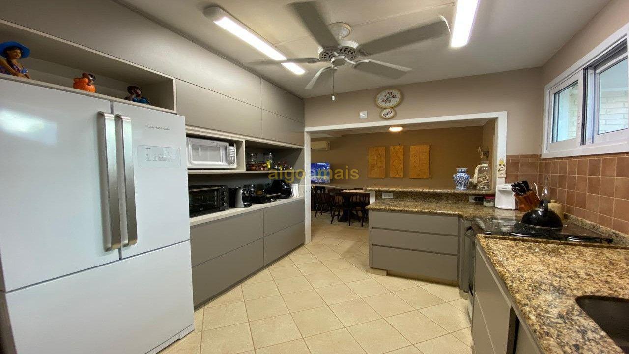 Casa, 4 quartos, 226 m² - Foto 9