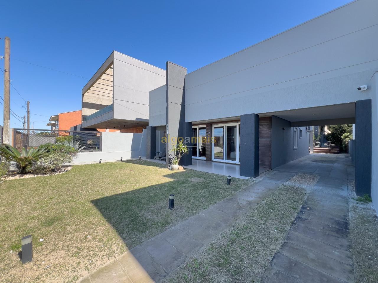 Casa, 5 quartos, 165 m² - Foto 1