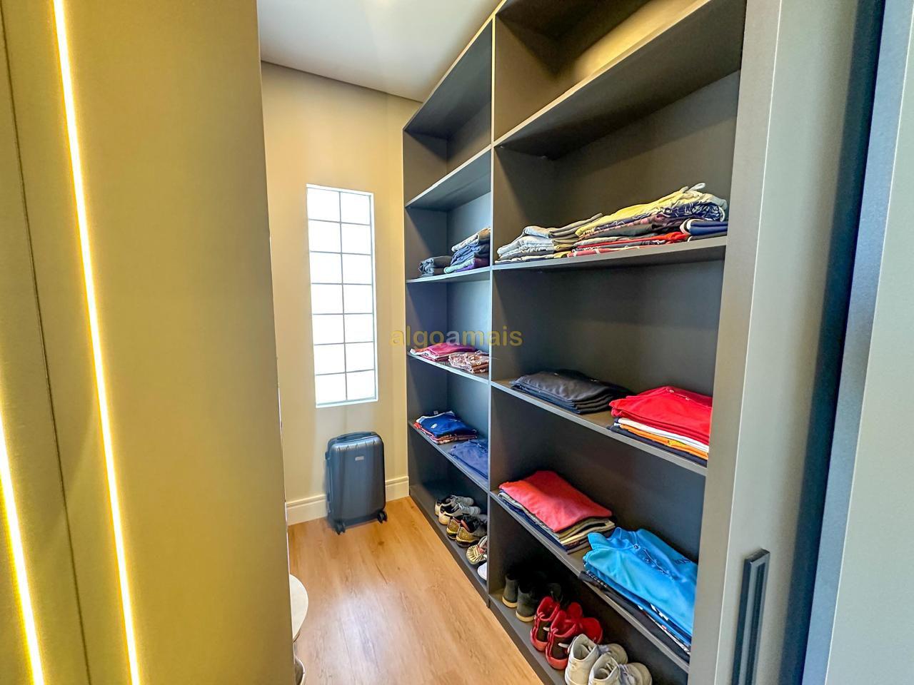 Casa, 4 quartos, 274 m² - Foto 21