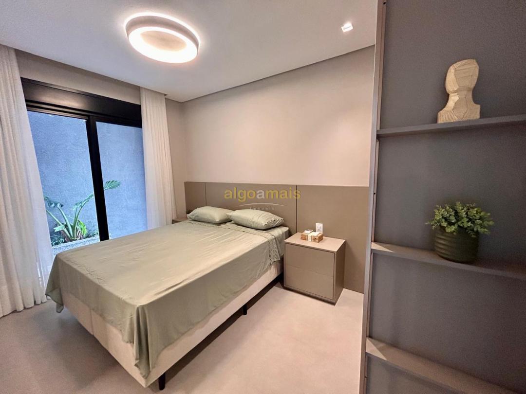 Casa, 4 quartos, 226 m² - Foto 9