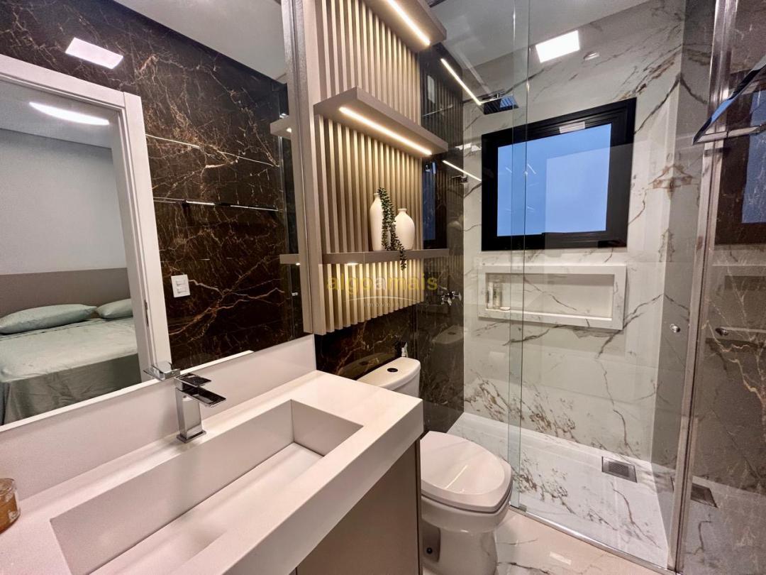 Casa, 4 quartos, 226 m² - Foto 10