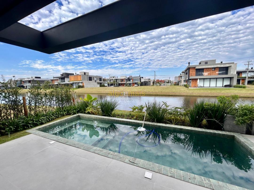 Casa, 4 quartos, 226 m² - Foto 11