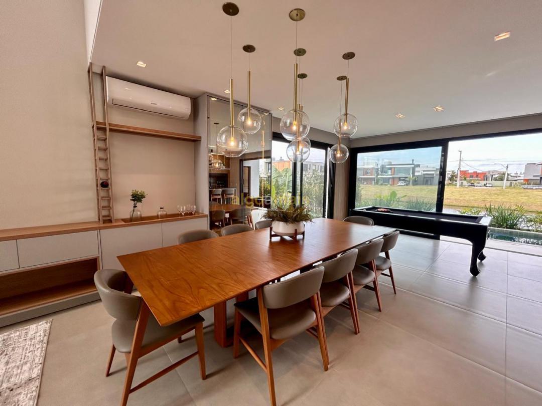 Casa, 4 quartos, 226 m² - Foto 13