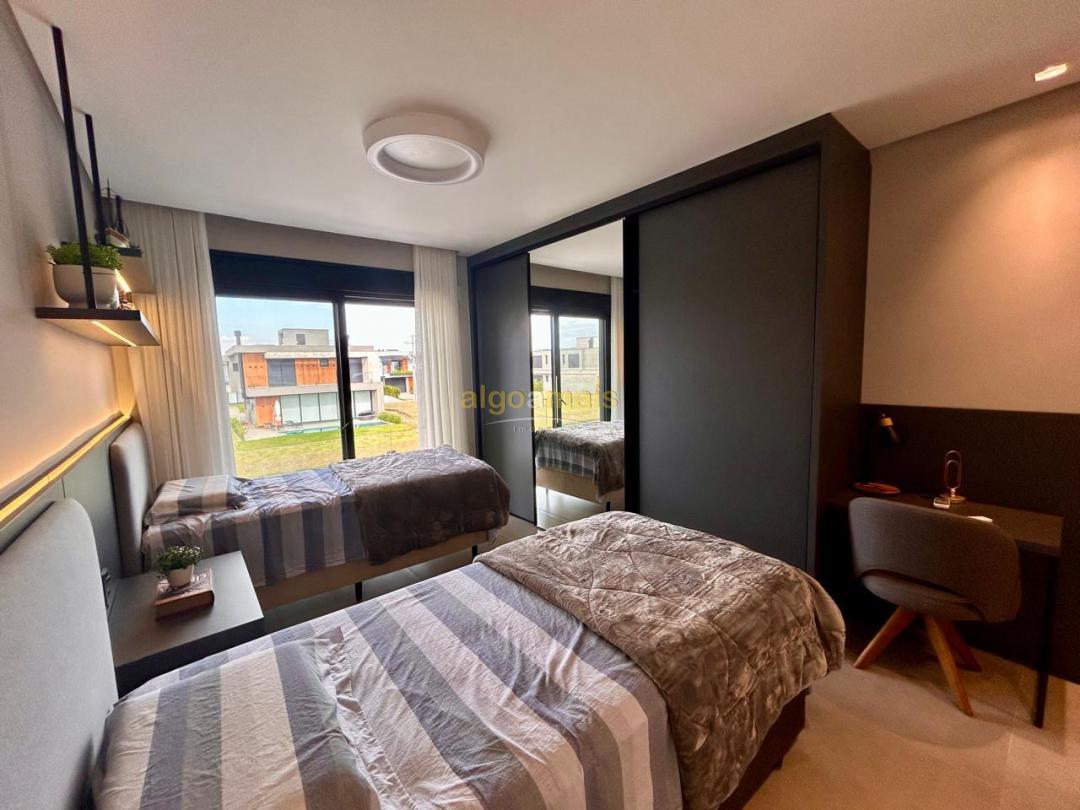 Casa, 4 quartos, 226 m² - Foto 20