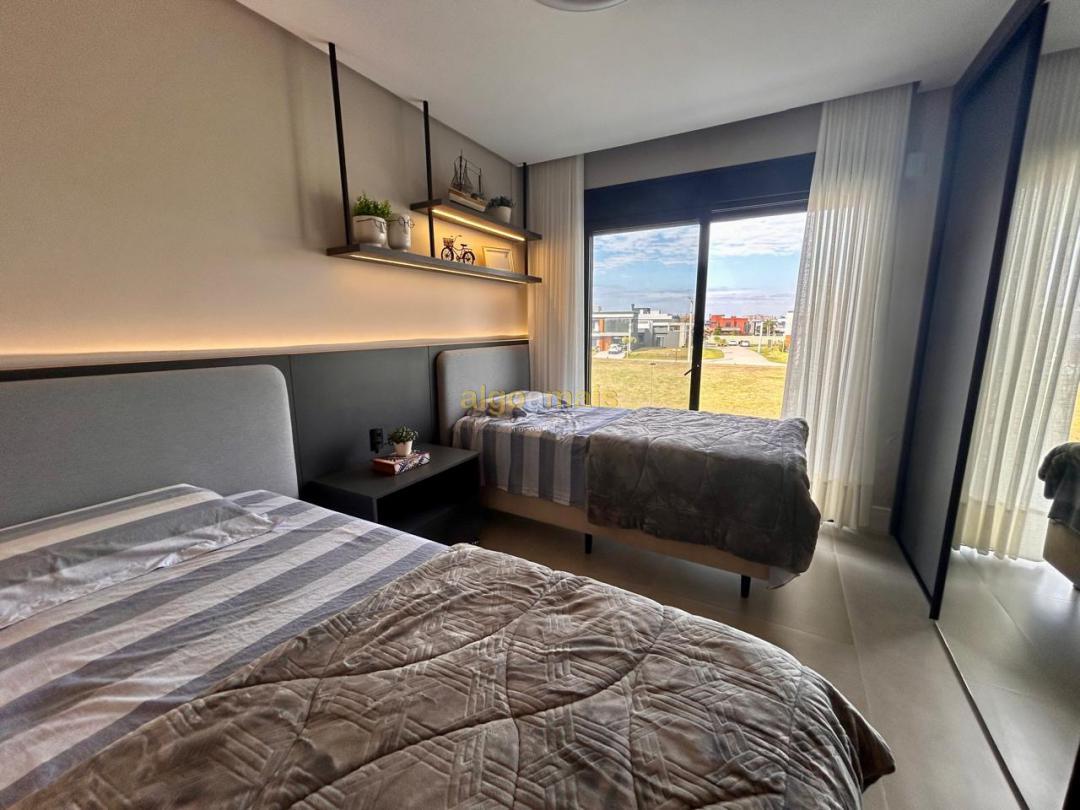 Casa, 4 quartos, 226 m² - Foto 25