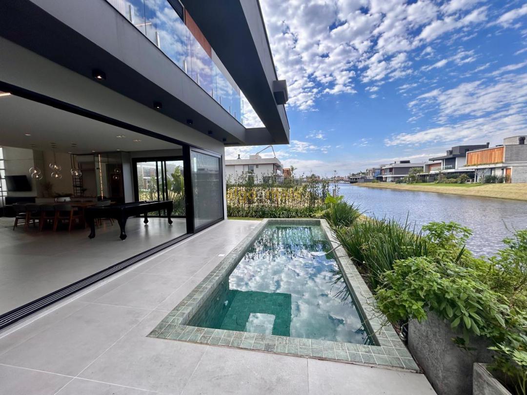 Casa, 4 quartos, 226 m² - Foto 30