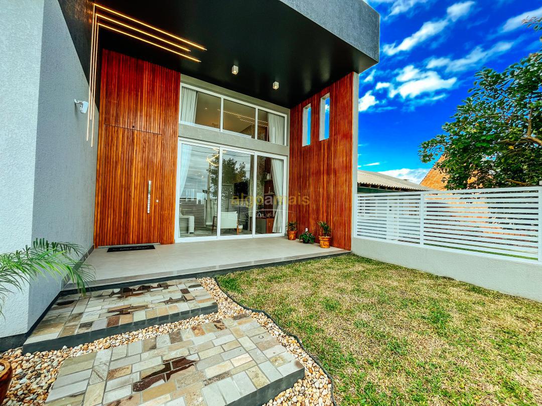 Casa, 3 quartos, 227 m² - Foto 2