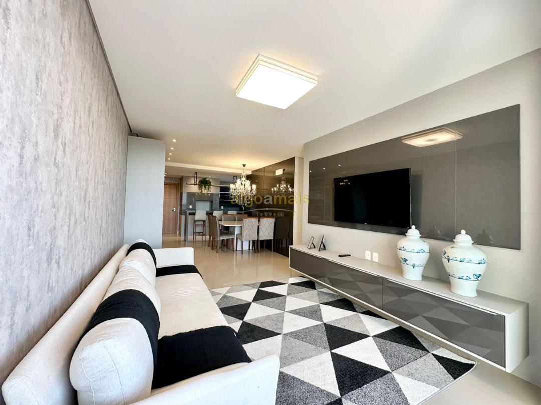 Apartamento, 3 quartos, 145 m² - Foto 1