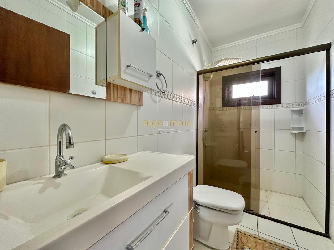 Casa, 4 quartos, 236 m² - Foto 24