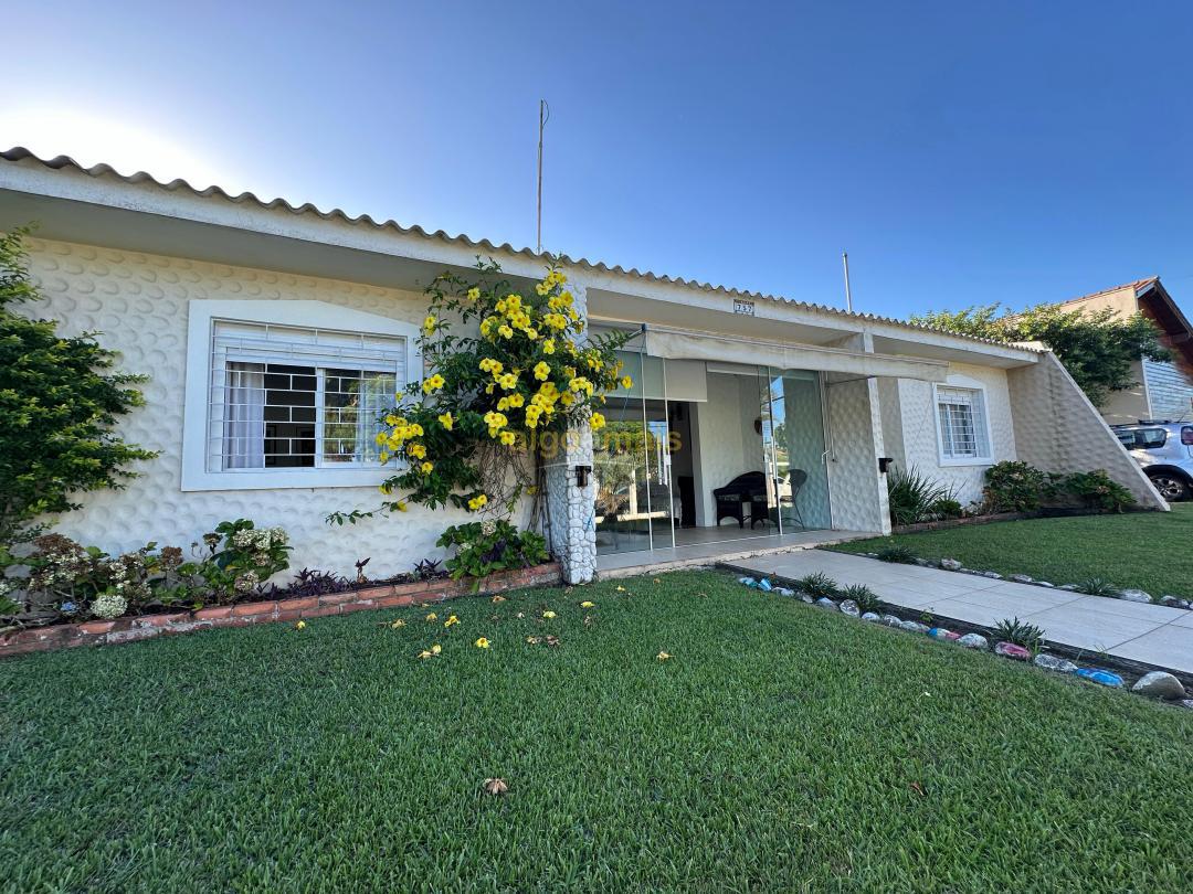 Casa, 5 quartos, 158 m² - Foto 1