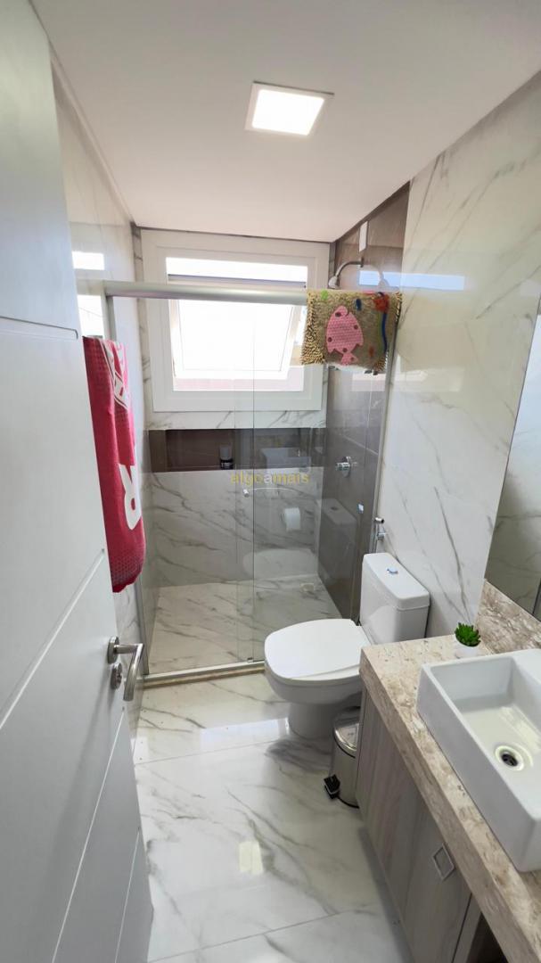 Casa, 3 quartos, 240 m² - Foto 12