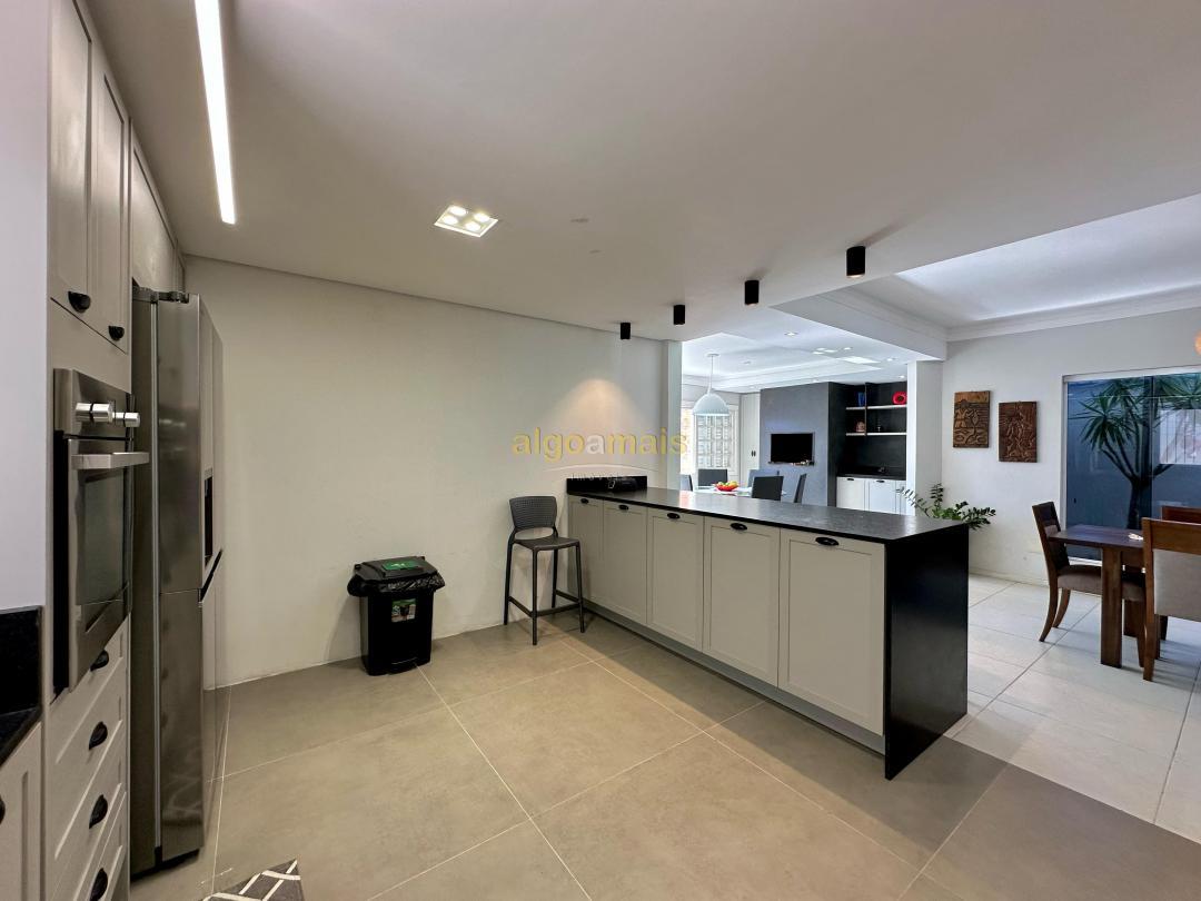 Casa, 5 quartos, 286 m² - Foto 12