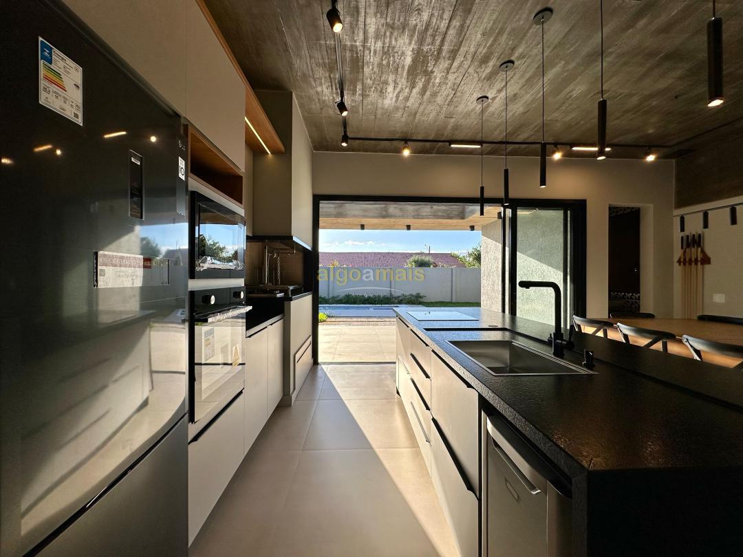 Casa, 5 quartos, 234 m² - Foto 11