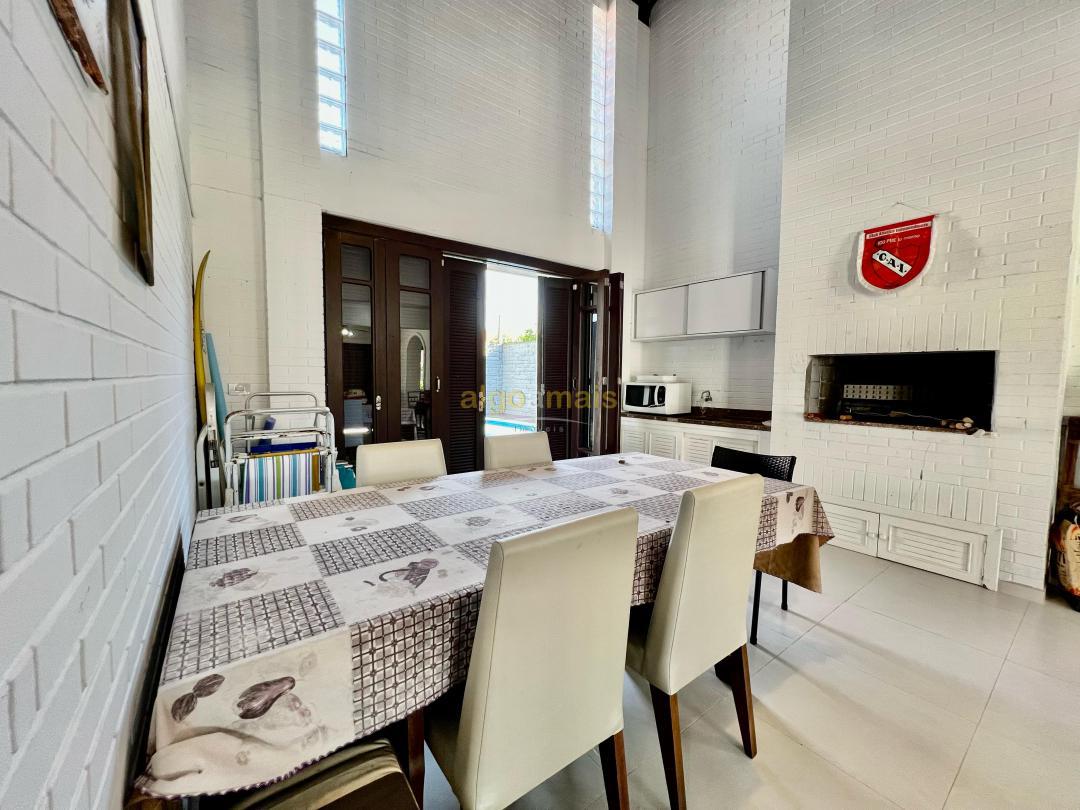 Casa, 5 quartos, 250 m² - Foto 22