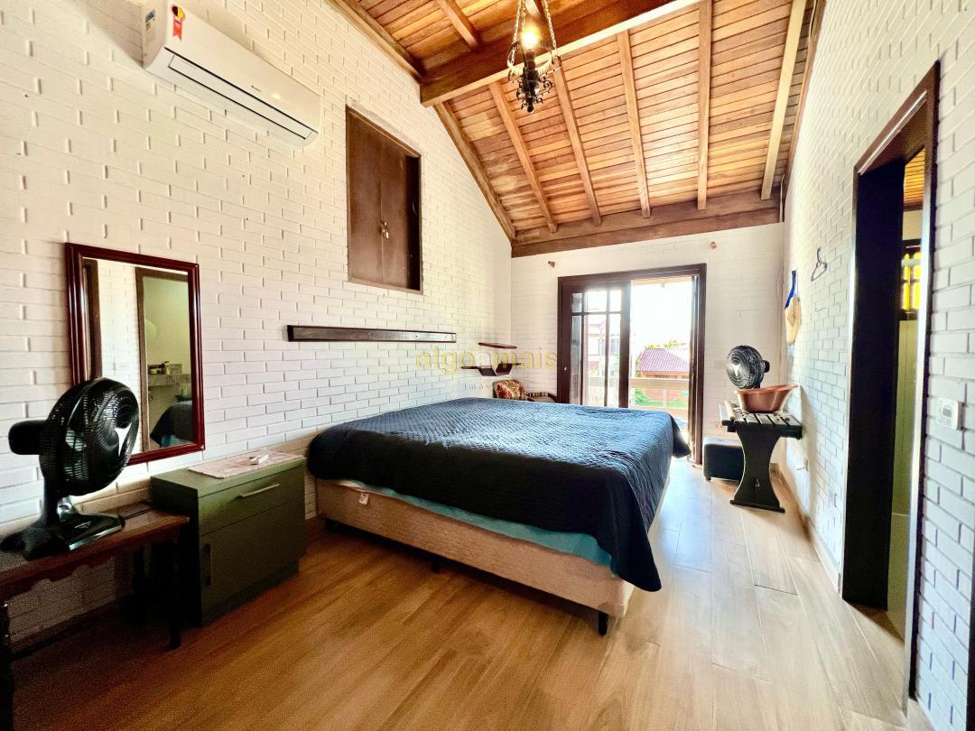 Casa, 5 quartos, 250 m² - Foto 34