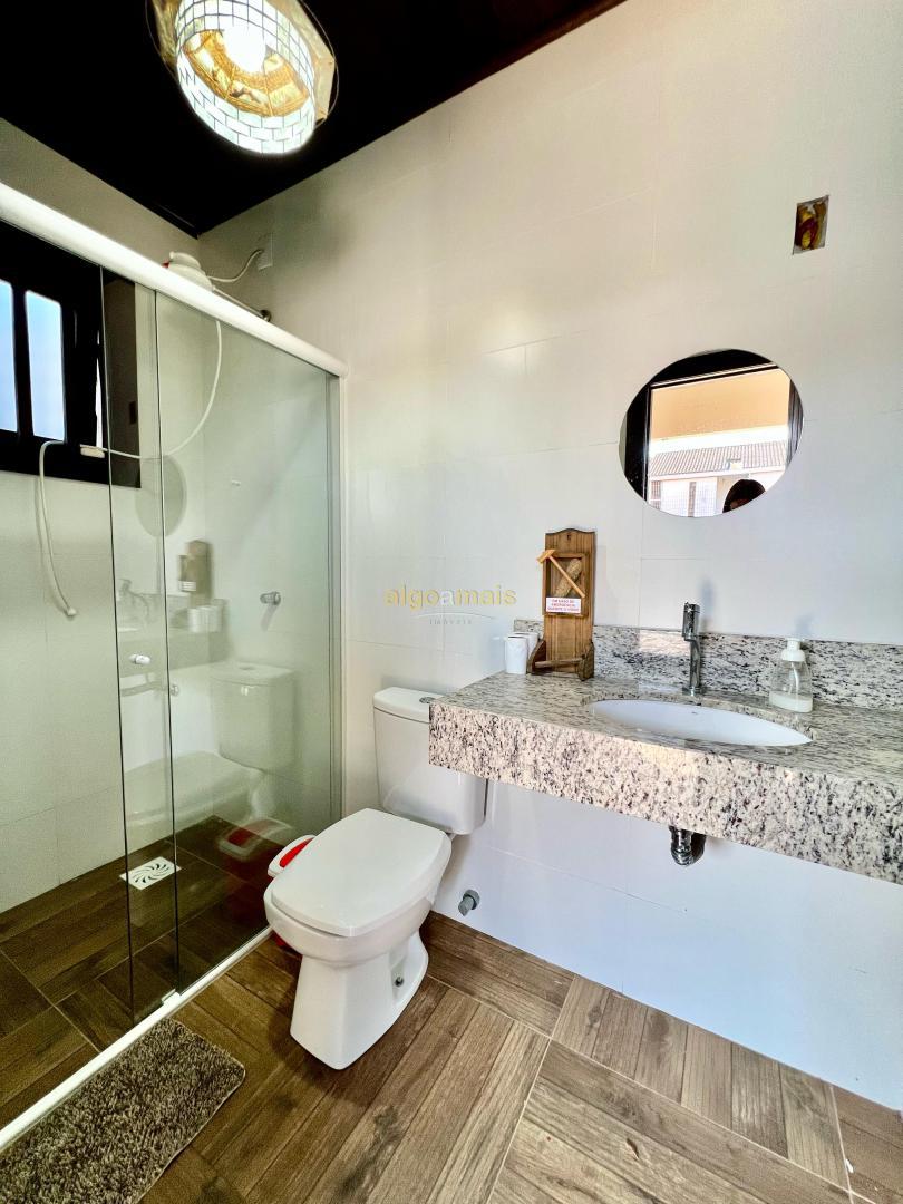 Casa, 5 quartos, 250 m² - Foto 40