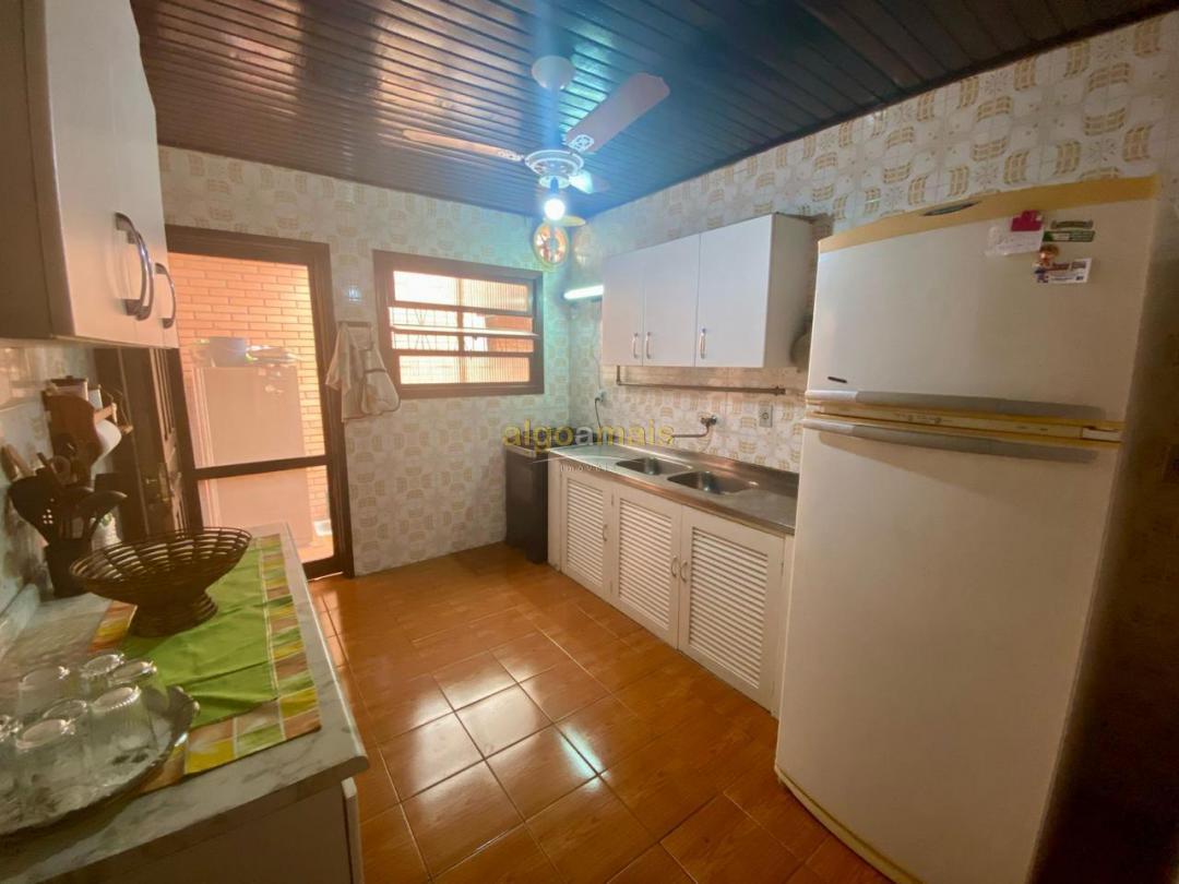 Casa, 3 quartos, 193 m² - Foto 7