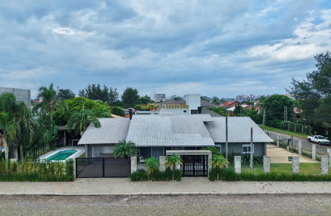 Casa, 5 quartos, 284 m² - Foto 1