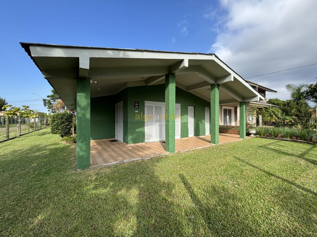 Casa, 6 quartos, 275 m² - Foto 1