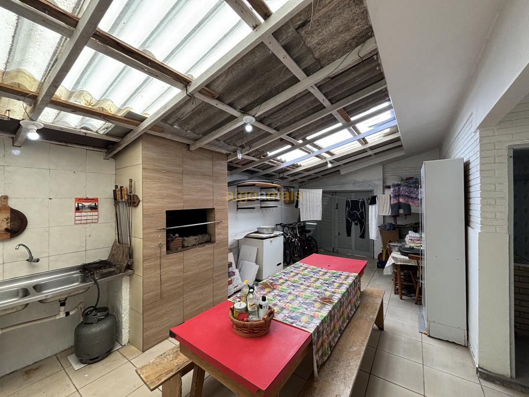Casa, 6 quartos, 275 m² - Foto 22