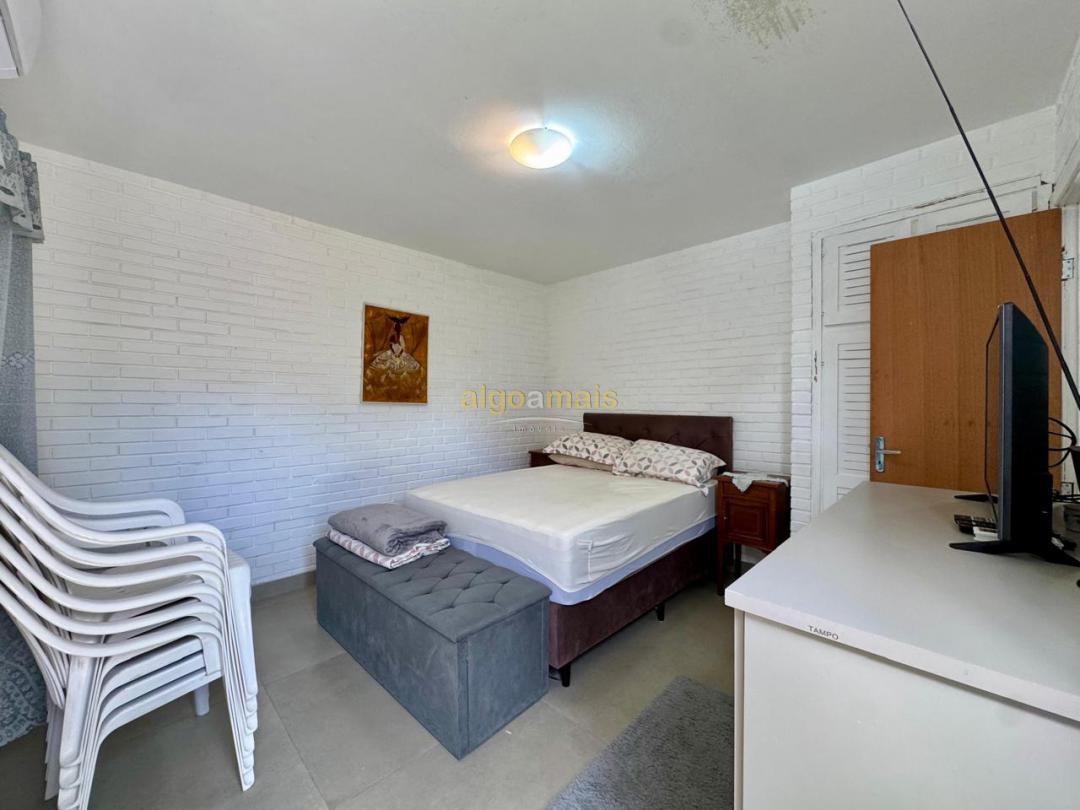 Casa, 3 quartos, 202 m² - Foto 25