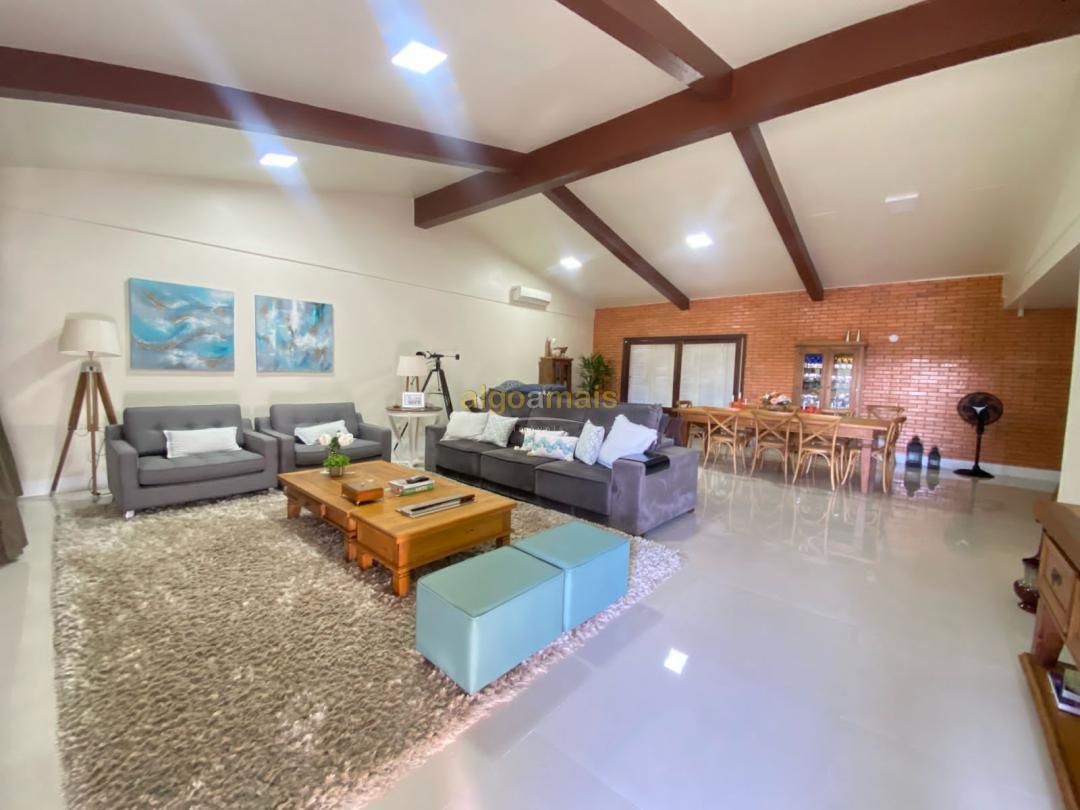 Casa, 3 quartos, 219 m² - Foto 8