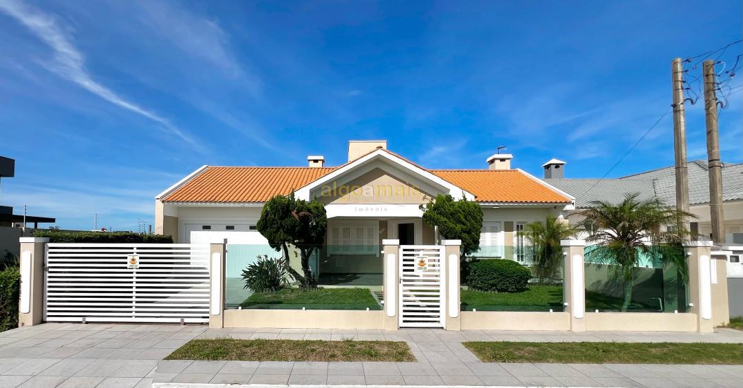 Casa, 4 quartos, 204 m² - Foto 1