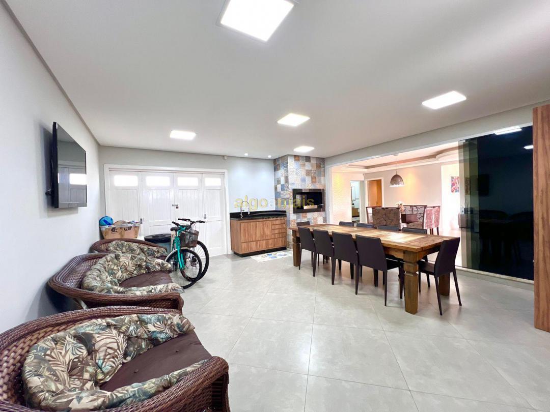 Casa, 4 quartos, 204 m² - Foto 9