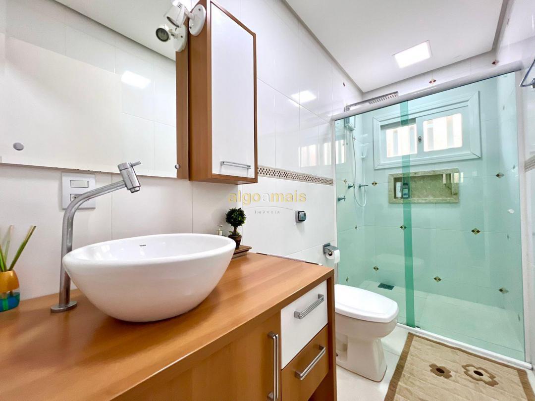 Casa, 4 quartos, 204 m² - Foto 12