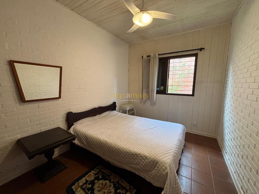 Casa, 4 quartos, 253 m² - Foto 8