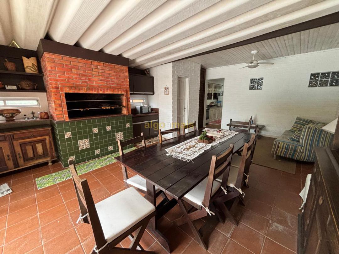 Casa, 4 quartos, 253 m² - Foto 14