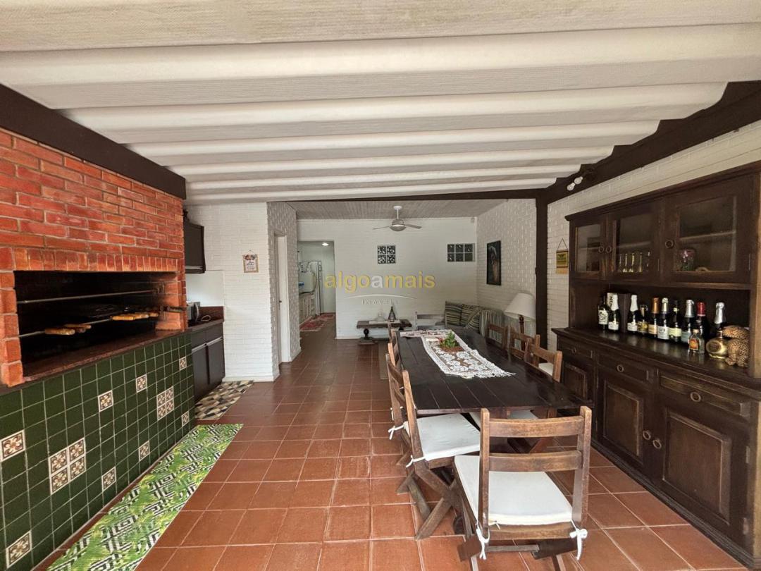 Casa, 4 quartos, 253 m² - Foto 19