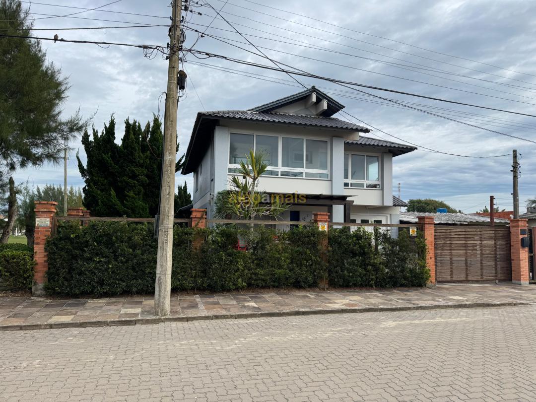 Casa, 4 quartos, 266 m² - Foto 3