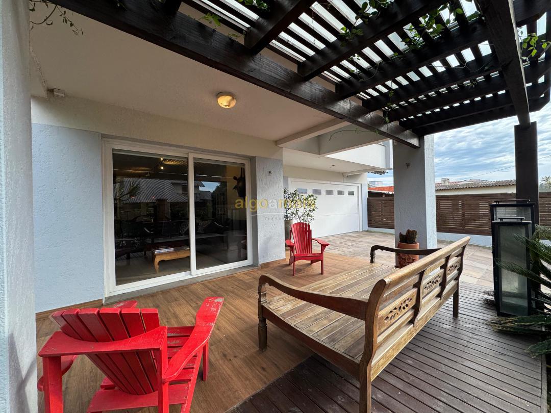 Casa, 4 quartos, 266 m² - Foto 9