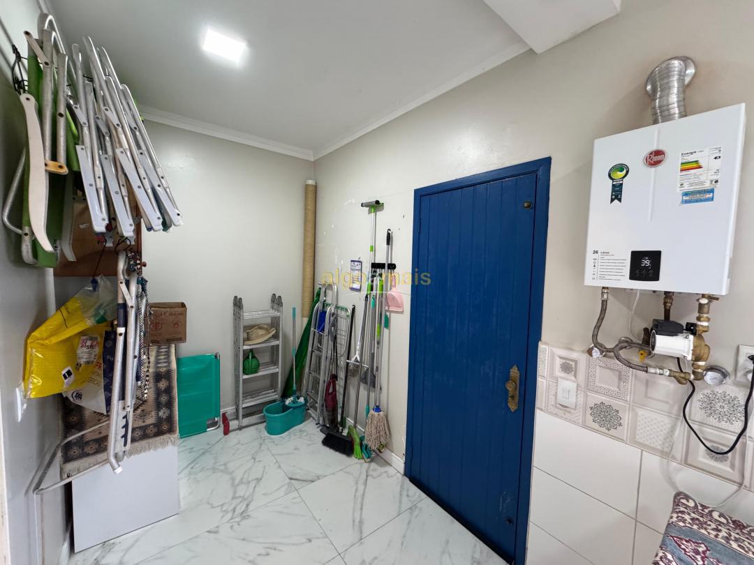 Casa, 4 quartos, 266 m² - Foto 27