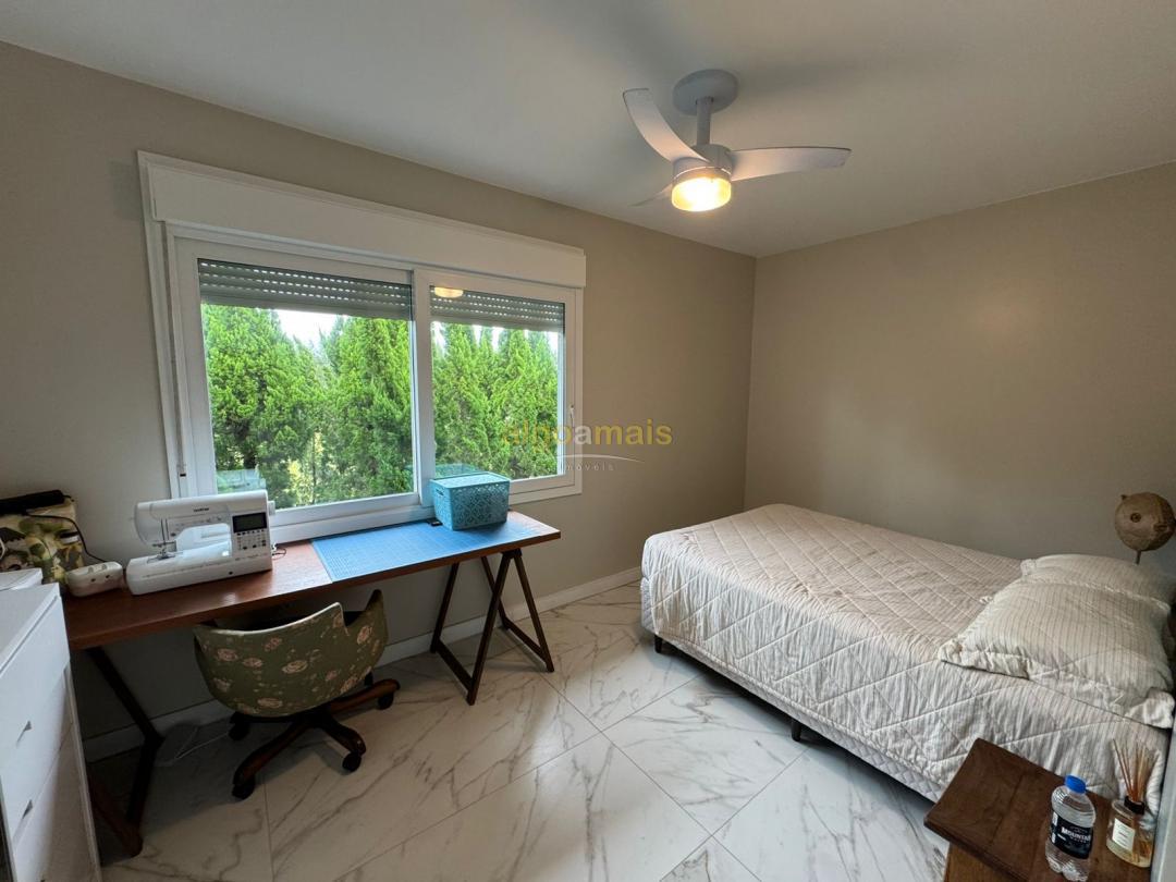 Casa, 4 quartos, 266 m² - Foto 43