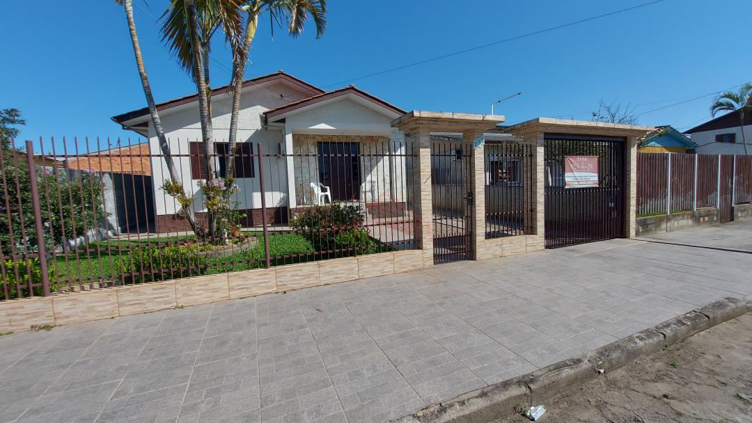 Casa, 3 quartos, 555 m² - Foto 1