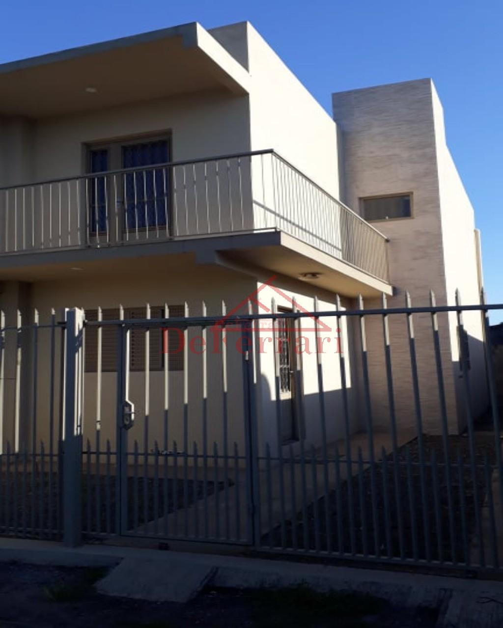 Casa, 2 quartos, 108 m² - Foto 1